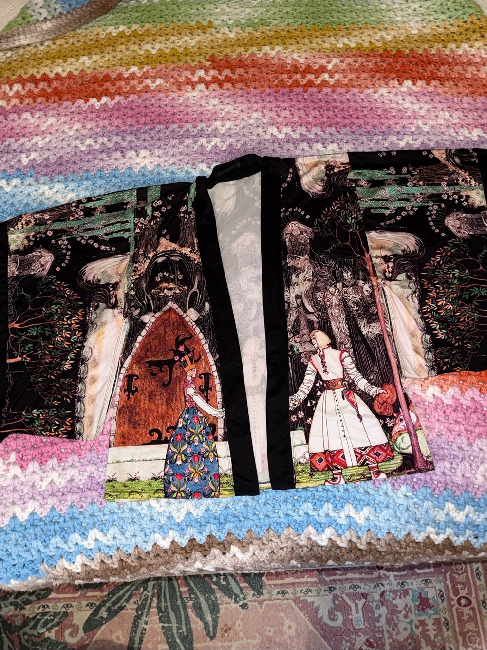 BlackMilk The Wolf is Waiting Kimono - Picture 3 of 4